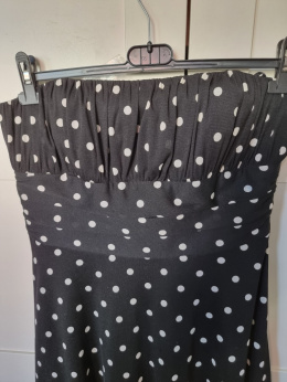 Black flared dress, polka dots, DÉBUT r. 40