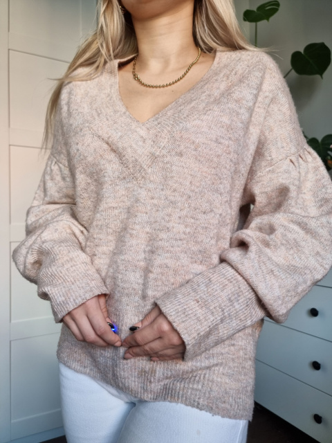 Melírovaný oversize svetr s výstřihem do V velikost L Melírovaný oversize svetr s výstřihem do V velikost L