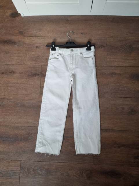 White mom jeans for a girl, size 140 cm.