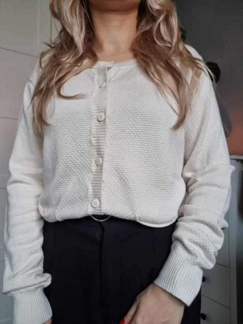 Cream cardigan size XL Cream cardigan size XL