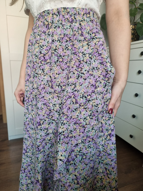 Spódnica maxi z falbaną, w drobne kwiatuszki, na zakdładkę, gumka, r S Spódnica maxi z falbaną, w drobne kwiatuszki, na zakdładkę, gumka, r S