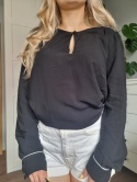 Elegant shirt with white piping, size M, viscose