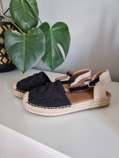 Czarno beżowe espadryle, lekkie, boho, rozmiar 39 Czarno beżowe espadryle, lekkie, boho, rozmiar 39
